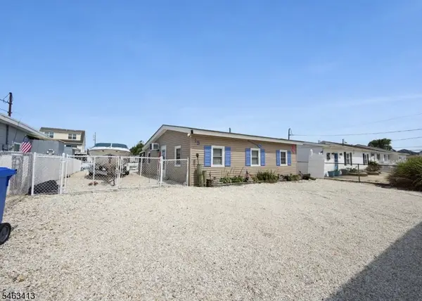 15 Beverly Ln, Stafford Twp., NJ 08050