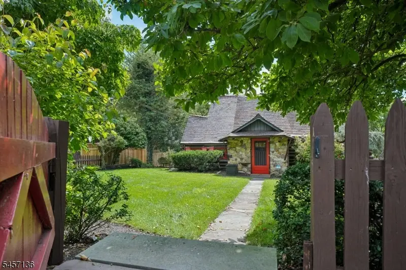 22 Lake Trail, Harding, NJ 07960 - #2