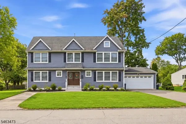 51 Princeton Ter, Oakland Boro, NJ 07436