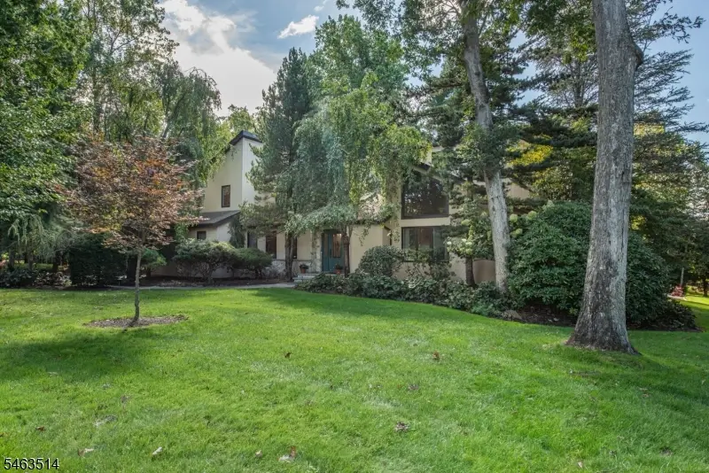 15 Mcdonough Pl, North Caldwell, NJ 07006 - #2