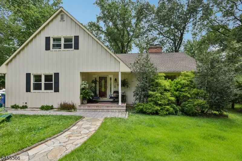 34 Forest Dr, Watchung, NJ 07069 - #3