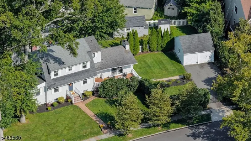 209 Midwood Pl, Westfield, NJ 07090 - #1