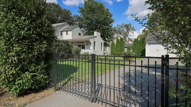 209 Midwood Pl, Westfield, NJ 07090 - #2