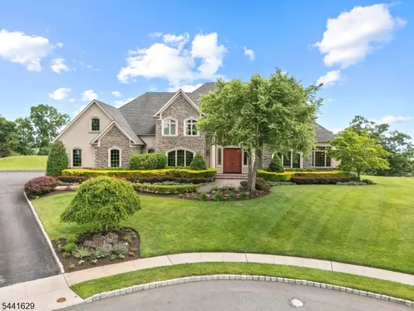 15 Adams Way, Montville Twp., NJ 07082