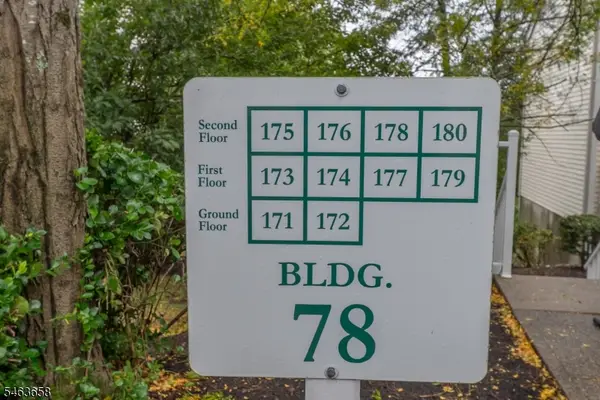 172 Potomac Dr #172, Bernards Twp., NJ 07920