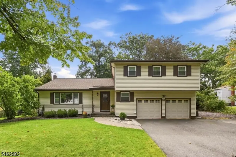 33 Celtic Way, Parsippany, NJ 07054 - #1