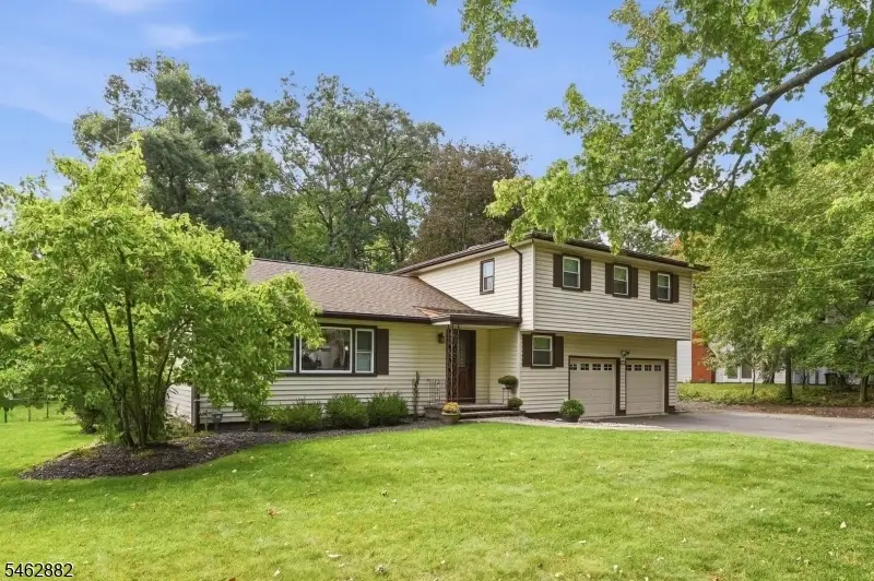 33 Celtic Way, Parsippany, NJ 07054 - #2