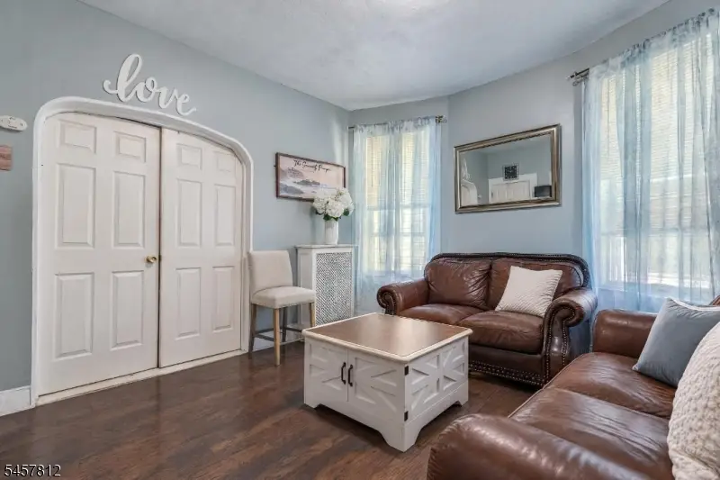 262 Harrison St, Paterson, NJ 07501 - #3