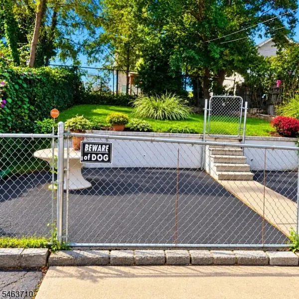 1040 E 26th St, Paterson, NJ 07513 - #1