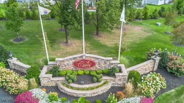 66 Saratoga Ct, Franklin Twp., NJ 08873
