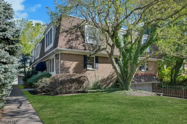 301 Claremont Ave #3, Montclair Twp., NJ 07042