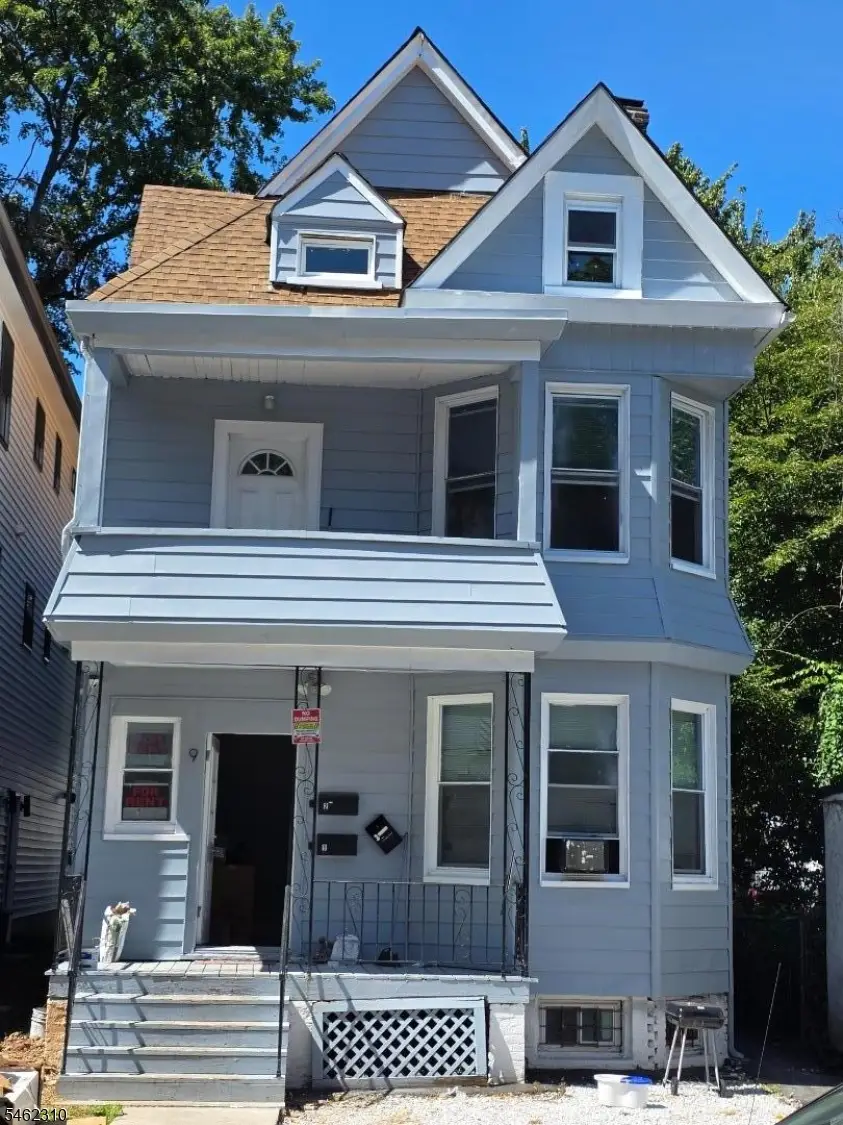 9 S 17th St, East Orange, NJ 07018 - #1