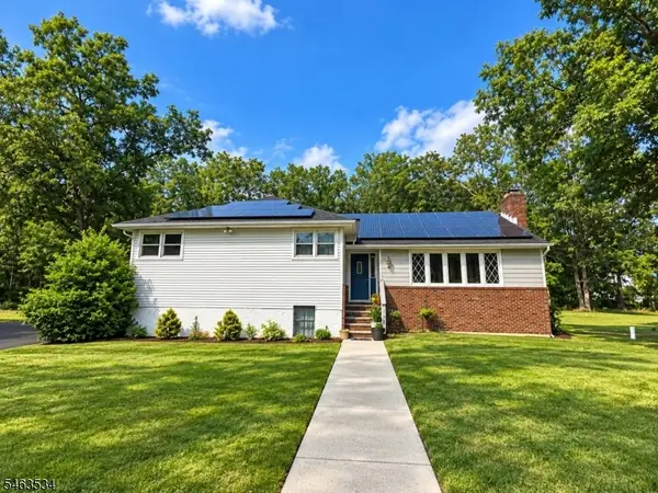 811 Moss Mill Rd, Egg Harbor City, NJ 08215