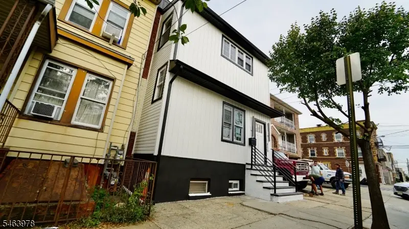 805 3rd Ave, Elizabeth, NJ 07202 - #2