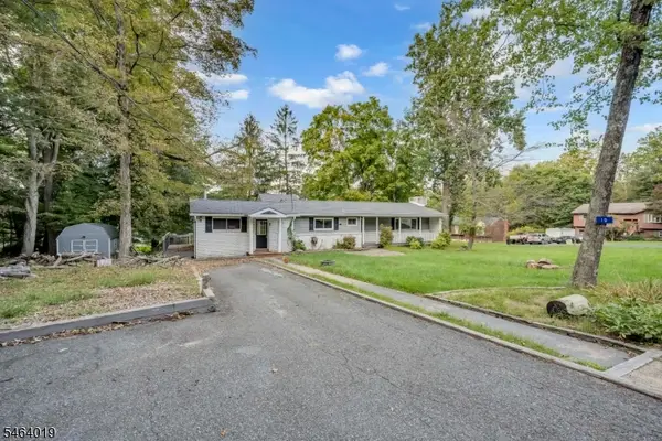 10 Hunters Ln, Byram Twp., NJ 07821