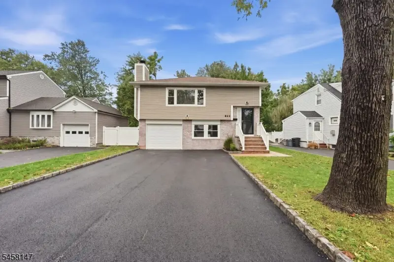 616 Cranford Ave, Kenilworth, NJ 07033 - #1