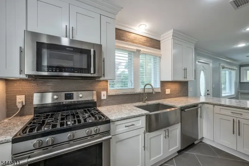 122 Garside Avenue, Preakness, NJ 07470 - #1