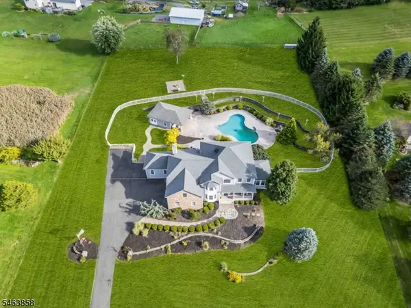 28 Meadow Ridge Ln, Lafayette Twp., NJ 07848