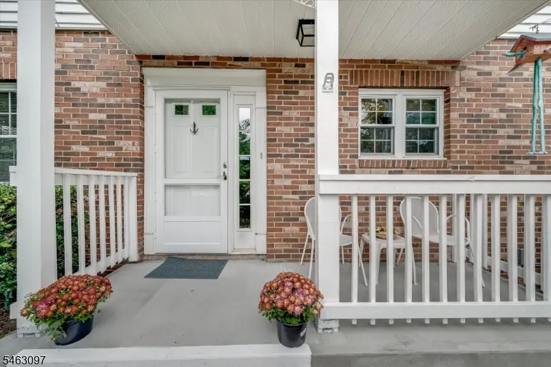 16 Lexington Ct, Chatham, NJ 07929 - #1