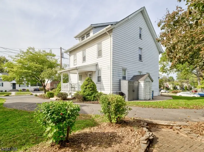 34 N Richards Ave, Somerville, NJ 08876 - #2