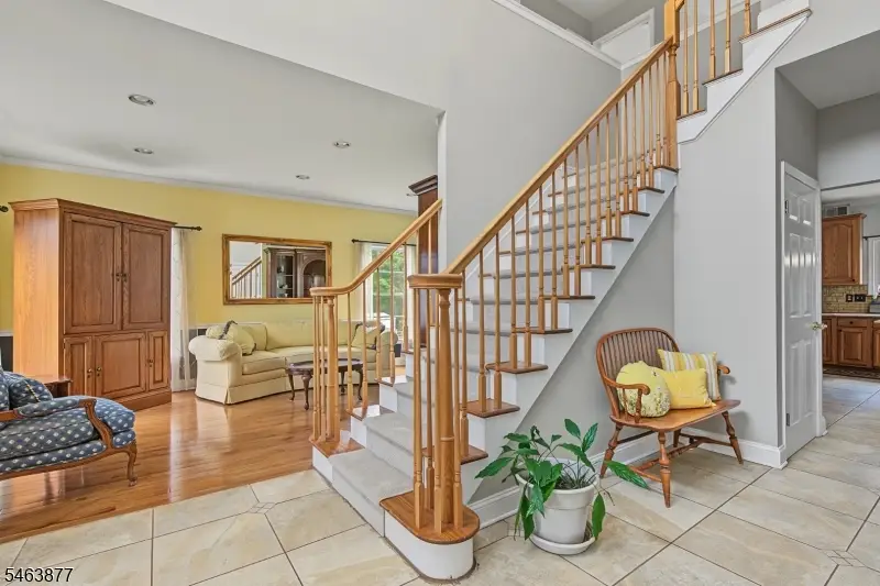 6 Varnon Ct, Hillsborough, NJ 08844 - #3