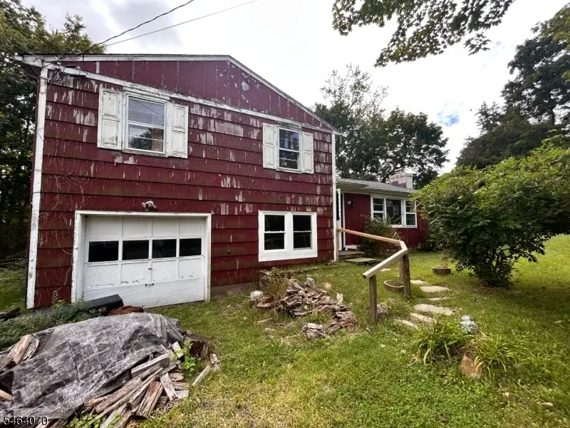 1 Stanley Pl, Chester, NJ 07931 - #1