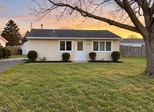 1013 Waterview Way, Lacey Twp., NJ 08731
