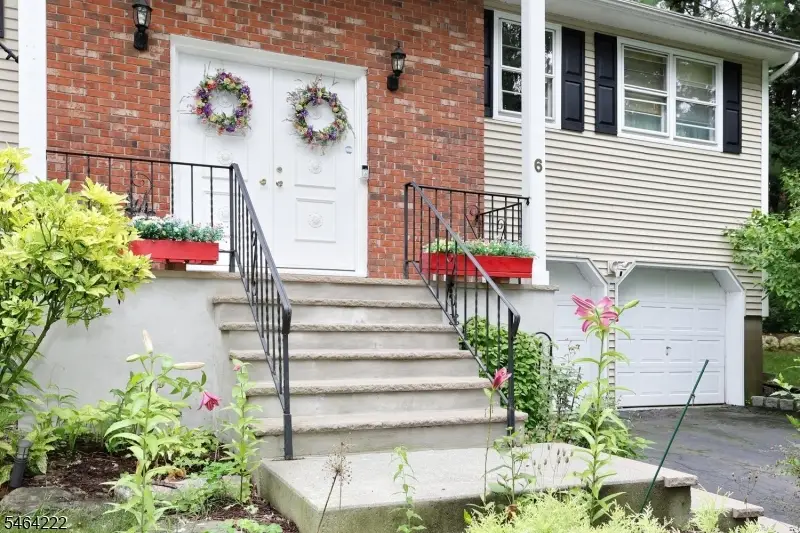 6 Cooper Dr, Wanaque, NJ 07465 - #2
