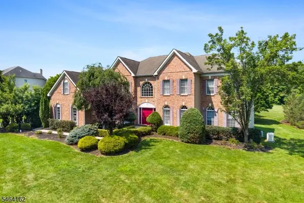 2 Coury Rd, Hillsborough Twp., NJ 08844