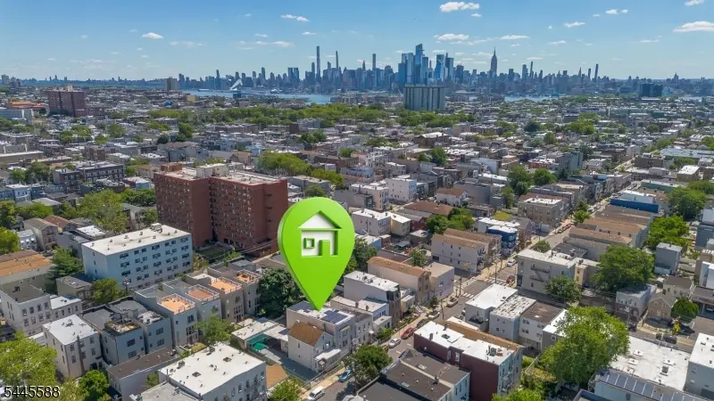 178 South St, Jersey City, NJ 07307 - #2