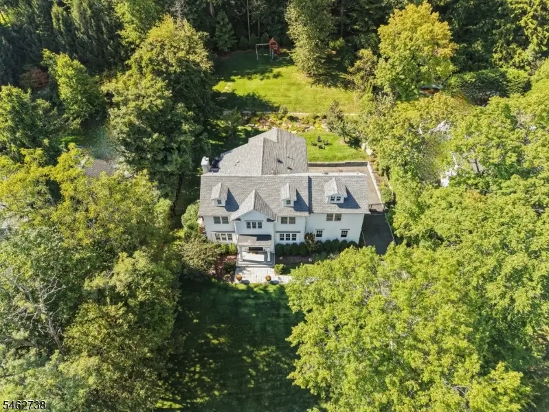 23 Woodfield Drive, Millburn, NJ 07078 - #2
