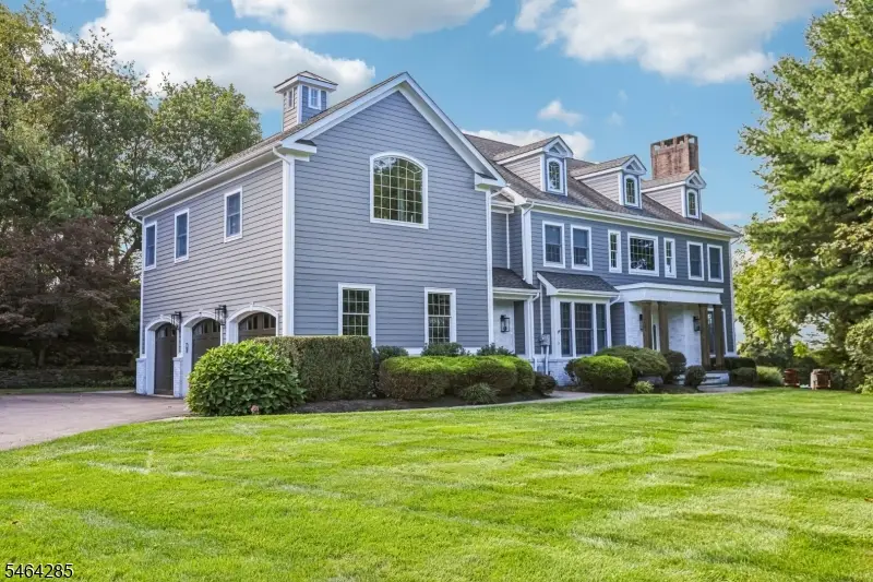 5 Chesterfield Dr, Chester, NJ 07930 - #2