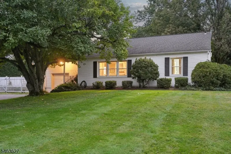 17 Cherry Ln, Brookside, NJ 07945 - #1