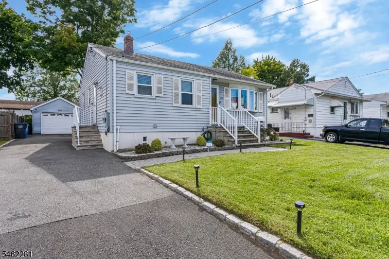 324 Codrington Pl, Bound Brook, NJ 08805 - #2