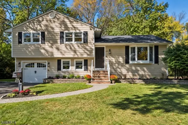 123 River Bend Rd, Berkeley Heights Twp., NJ 07922