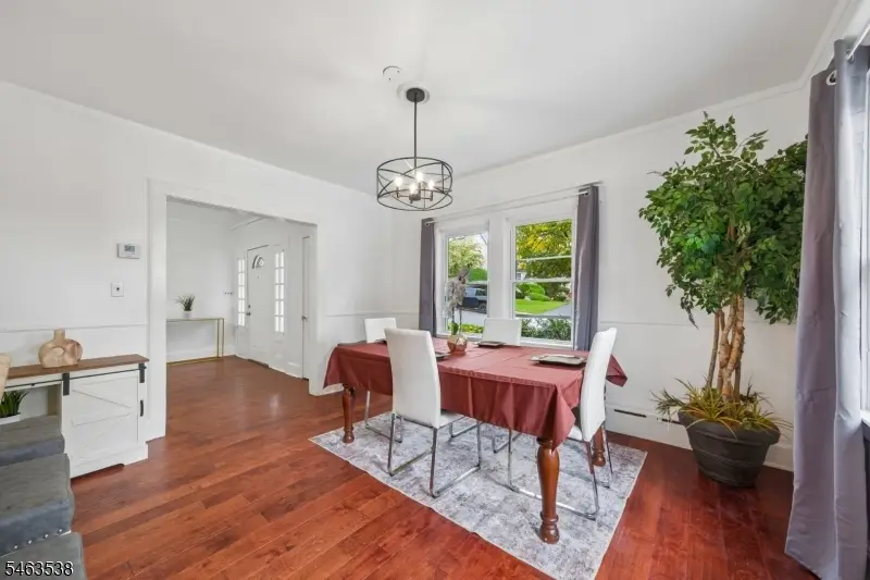20 Ridgeview Ave, West Orange, NJ 07052 - #3