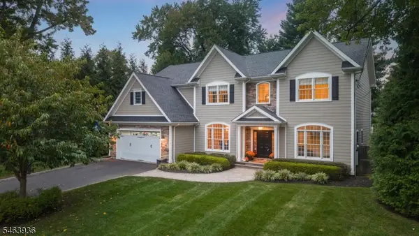14 Whitman Dr, Chatham Twp., NJ 07928