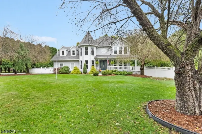 6 Larsen Dr, Succasunna, NJ 07876 - #2