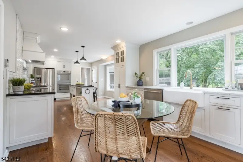 49 Van Houton Ave, Chatham, NJ 07928 - #2