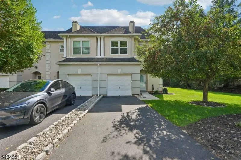 8001 Brittany Dr, Wayne, NJ 07470 - #1