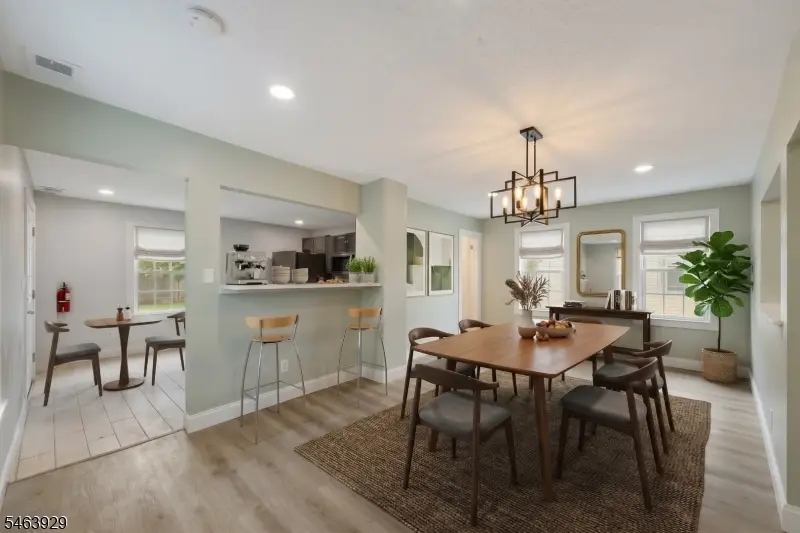 29 South St, Manville, NJ 08835 - #3