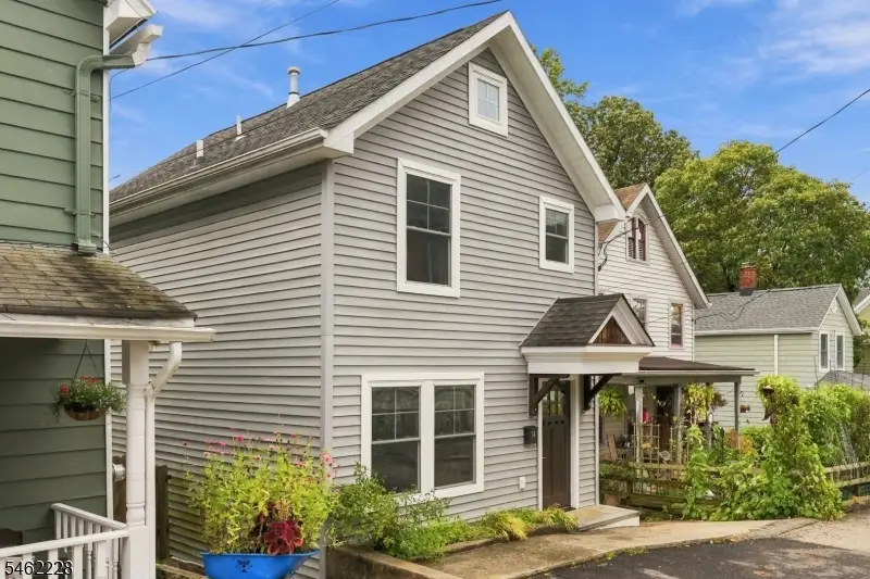 14 Catherine Ln, Morristown, NJ 07960 - #1