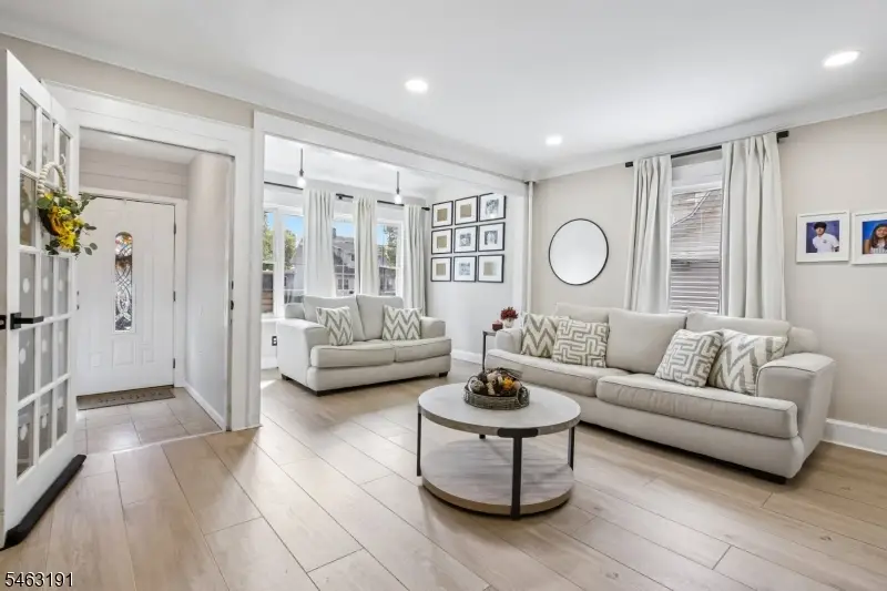 17 Weston St, Nutley, NJ 07110 - #3