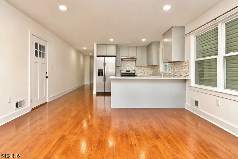 478 S 16th St, Newark, NJ 07103 - #3
