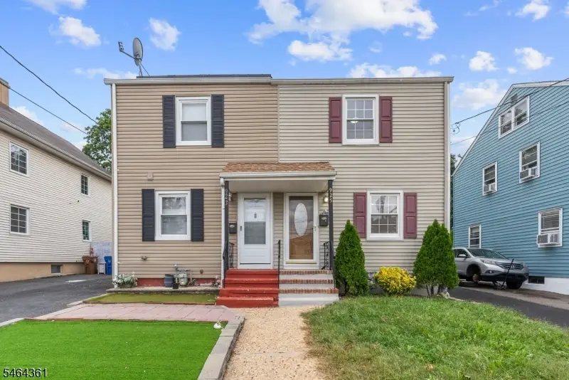 925 Middlesex St, Linden, NJ 07036 - #1