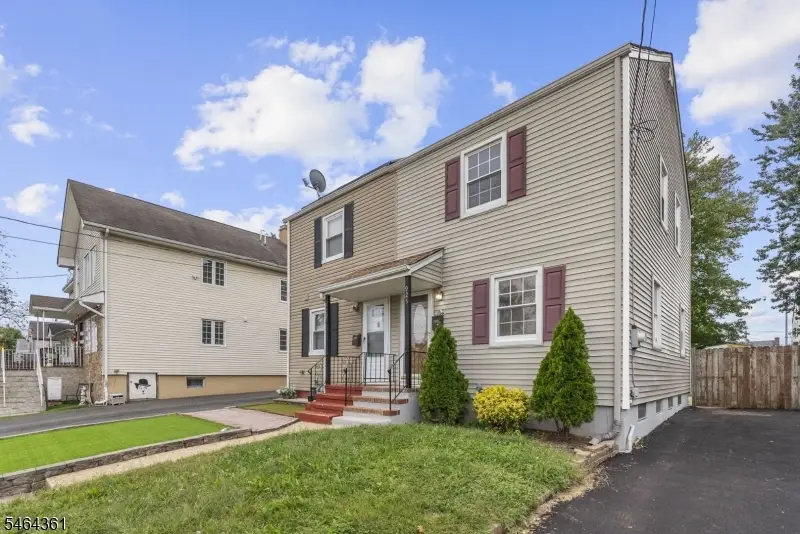 925 Middlesex St, Linden, NJ 07036 - #2
