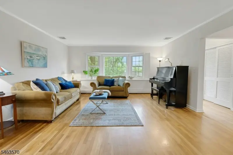 54 Yarmouth Dr, New Providence, NJ 07974 - #3