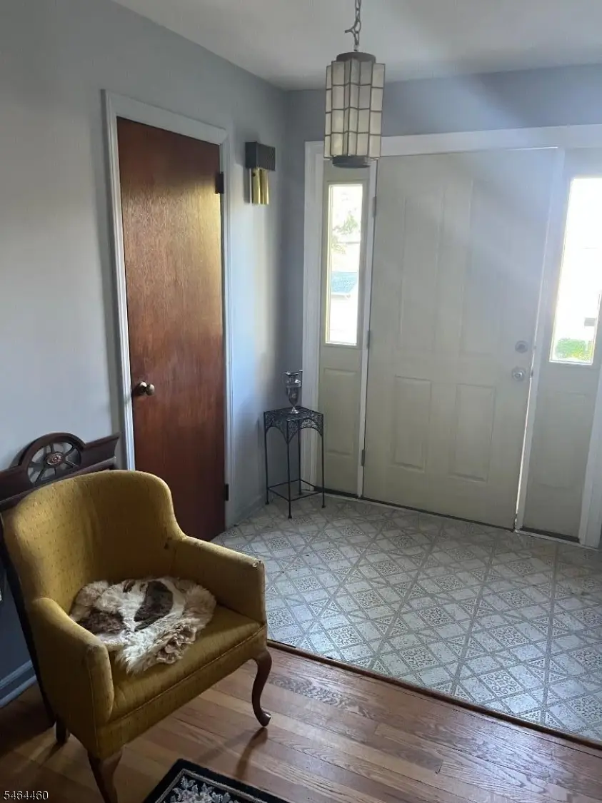 20 Mitchell Ave, West Caldwell, NJ 07006 - #2