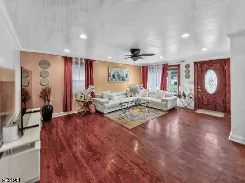 615 Lindegar St, Linden, NJ 07036 - #3
