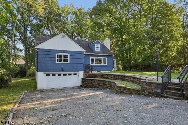 192 Rensselaer Rd, Essex Fells, NJ 07021 - #2